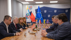 Wizyta delegacji z Winnickiej Rady Obwodowej w Urzędzie Marszałkowskim w Kielcach