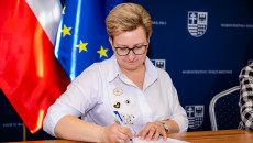 podpisanie dokumentów z przedstawicielami gminy Górno