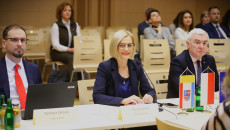 marszałek Renata Janik podczas posiedzenia