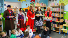 z wizytą w piekoszowskiej bibliotece