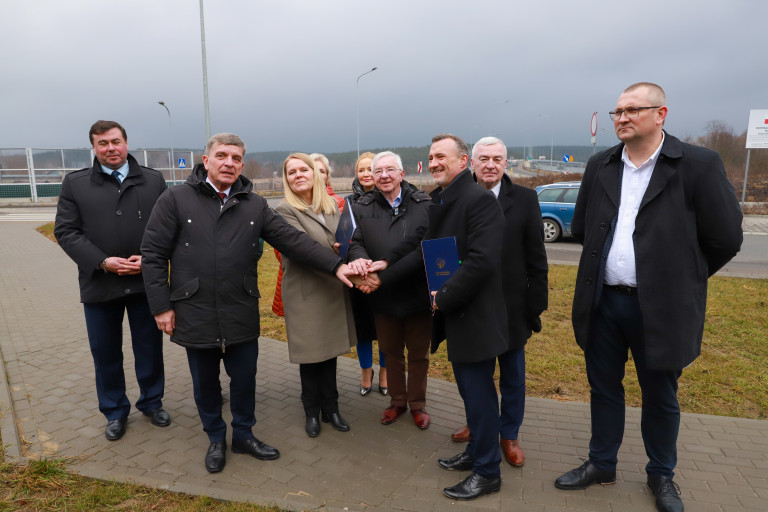Podpisanie umowy na budowę łącznik pomiędzy obwodnicami Starachowic i Wąchocka