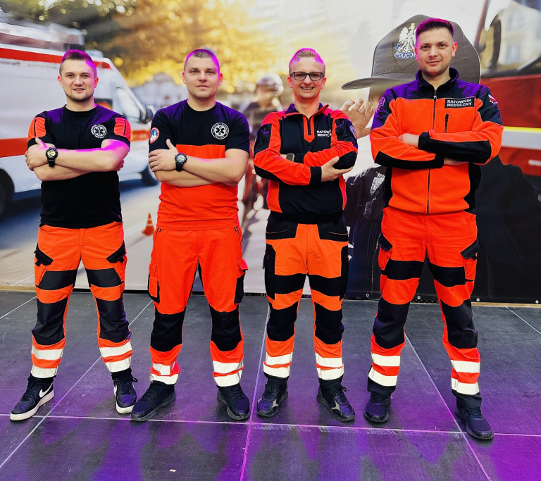 Pracownicy Z Ścrmits