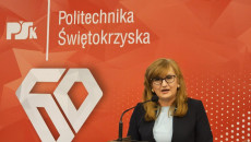 Anita Koniusz Członek Zarządu Podczas Spotkania W Politechnice Świętokrzyskiej