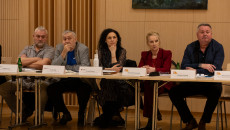 członkowie Rady Dialogu Społecznego podczas obrad