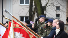 poczty sztandarowe podczas uroczystośći