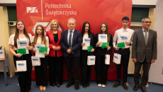 Platynowe Indeksy Politechniki Świętokrzyskiej wręczała Renata Janik