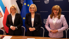 Obradował Zespół ds. projektów strategicznych - marszałek Renata Janik, Anita Koniusz, członek Zarządu Województwa oraz Katarzyna Kubicka, dyrektor Departamentu Wdrażania EFS.