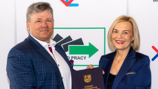 Obradował Wojewódzki Zespół Koordynacji - marszałek Renata Janik i dyrektor Wojewódzkiego Ośrodka Ruchu Drogowego Zbigniew Duda.