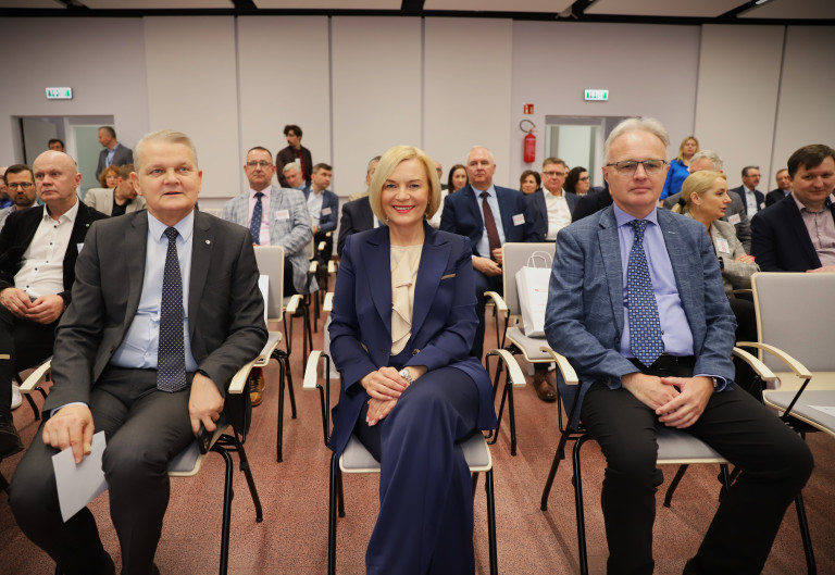 Świętokrzyski Kampus Laboratoryjny łączy siły z Biznesem