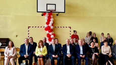 nauczyciele i członek Zarządu Anita Koniusz