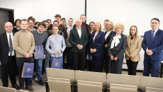 studenci i marszałek Renata Janik