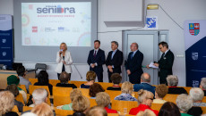 goście, w gronie marszałek Renata Janik