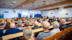 seniorzy podczas forum