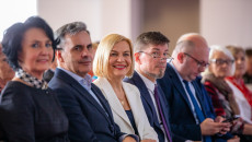 goście, w gronie marszałek Renata Janik