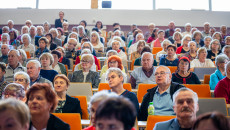seniorzy podczas forum