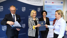wręczenie dyplomu