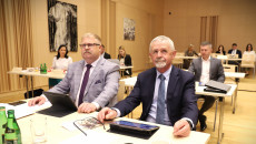 Sejmik Województwa Świętokrzyskiego obradował na XIV w tej kadencji sesji .