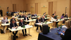 Sejmik Województwa Świętokrzyskiego obradował na XIV w tej kadencji sesji .