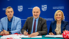 Województwo świętokrzyskie gospodarzem Mistrzostw Świata w Piłce Ręcznej Mężczyzn do lat 21 - podpisanie umowy.