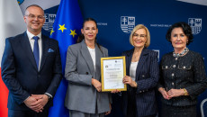 prezentacja podpisanego porozumienia
