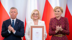 uroczystość rozstrzygnięcia konkursu Razem dla Seniorów z udziałem marszałek Renaty Janik i małżonki prezydenta Agaty Dudy