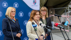 marszałek Renata Janik, poseł Anna Krupka, dyrektor Magdalena Fogiel-Litwinek