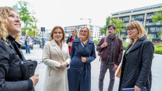 marszałek Renata Janik, poseł Anna Krupka, dyrektor Magdalena Fogiel-Litwinek