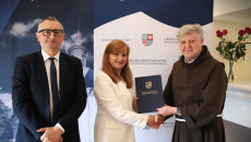 Świętokrzyskie zabytki odzyskają dawny blask. Pińczów - podpisanie umów na rewitalizację obiektów zabytkowych.