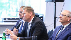 Rozmowy na temat rozwoju regionalnego z przedsiębiorcami i samorządowcami z powiatu koneckiego