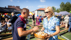dożynki w Mniowie z udziałem marszałek Renaty Janik