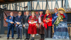 Świętokrzyskie dziękuje rolnikom. Dożynkowy czas wdzięczności i wspólnoty w regionie