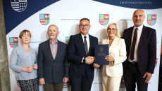 Miliony złotych na drogi dojazdowe do pól w regionie świętokrzyskim!