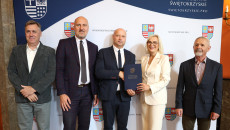 Miliony złotych na drogi dojazdowe do pól w regionie świętokrzyskim!
