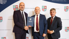 Miliony złotych na drogi dojazdowe do pól w regionie świętokrzyskim!
