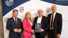 Miliony złotych na drogi dojazdowe do pól w regionie świętokrzyskim!
