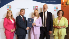 Miliony złotych na drogi dojazdowe do pól w regionie świętokrzyskim!