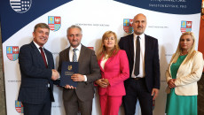 Miliony złotych na drogi dojazdowe do pól w regionie świętokrzyskim!