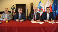 Wsparcie dla samorządów na modernizację i budowę dróg dojazdowych do gruntów rolnych