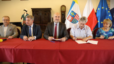 Wsparcie dla samorządów na modernizację i budowę dróg dojazdowych do gruntów rolnych
