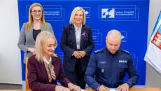Wsparcie na szkolenia z obsługi dronów dla świętokrzyskich służb mundurowych