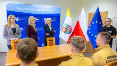 Wsparcie na szkolenia z obsługi dronów dla świętokrzyskich służb mundurowych