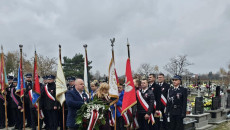 578803784 1427176089412617 3137768597385887877 N