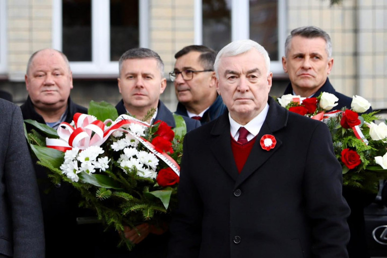 579635176 1427154999414726 396118210978234587 N