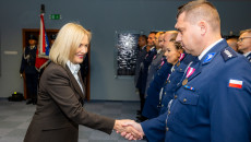 Uroczyste ślubowanie nowych funkcjonariuszy policji i uznanie dla 100 lat służby kobiet