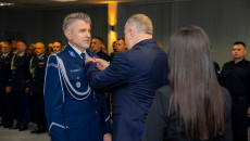 Uroczyste ślubowanie nowych funkcjonariuszy policji i uznanie dla 100 lat służby kobiet
