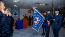 Uroczyste ślubowanie nowych funkcjonariuszy policji i uznanie dla 100 lat służby kobiet