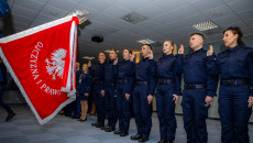 Uroczyste ślubowanie nowych funkcjonariuszy policji i uznanie dla 100 lat służby kobiet