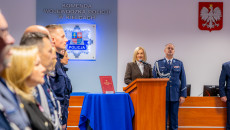 Uroczyste ślubowanie nowych funkcjonariuszy policji i uznanie dla 100 lat służby kobiet