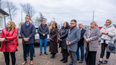 Centrum Usług Społecznych w Mniowie z własną siedzibą oraz nowym samochodem dla osób z niepełnosprawnościami!