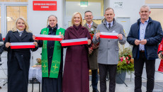 Centrum Usług Społecznych w Mniowie z własną siedzibą oraz nowym samochodem dla osób z niepełnosprawnościami!
